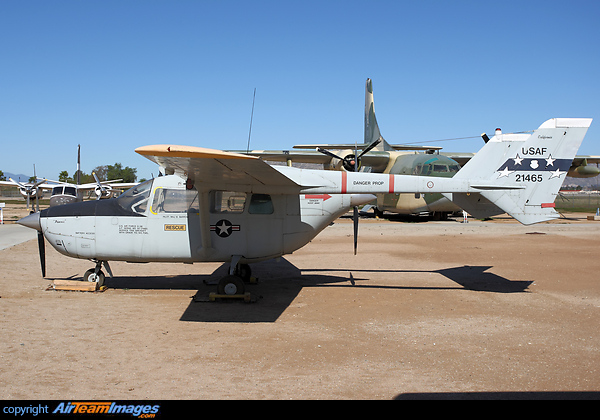 Cessna O-2B Super Skymaster USA - US Air Force 67-21465 - AirTeamImages.com