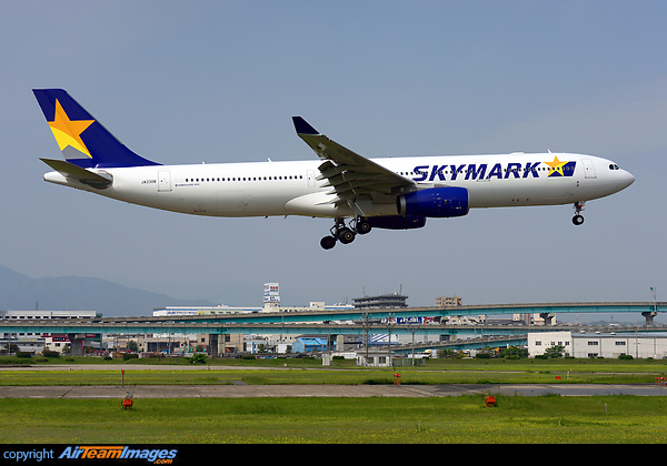Airbus A330-343 Skymark Airlines JA330B - AirTeamImages.com