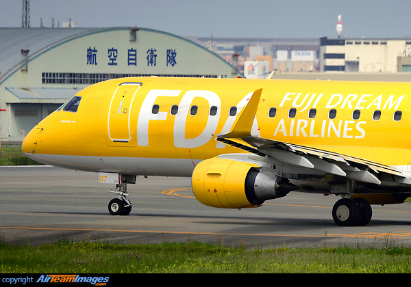 【FDA EMBRAER175 JA12FJ 1/200】 1:200 Embraer 175 FDA No. 12 White JA12FJ EW2175001 airplane