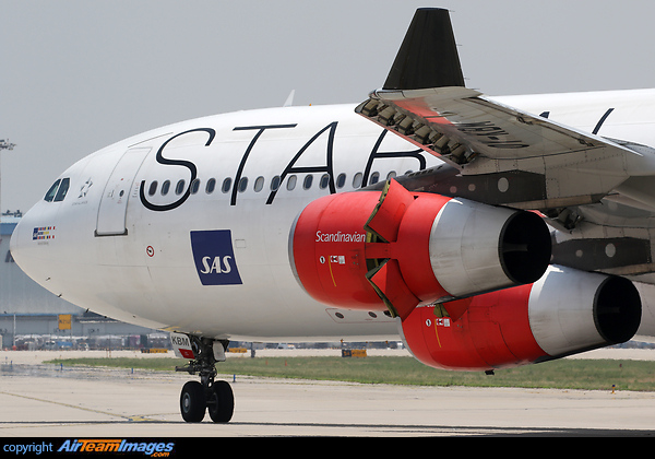 Airbus A340-313 SAS - Scandinavian Airlines OY-KBM