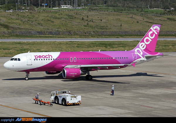 PEACH A320CEO JA802P 1/200モデル Peachオリジナル 1:200 A320neo スケールモデル JA215P - Peach