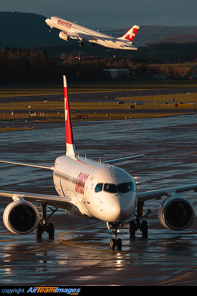 SWISS A220-300 特別塗装機 1/200 ヘルパ SWISS A220-300 特別塗装機 1