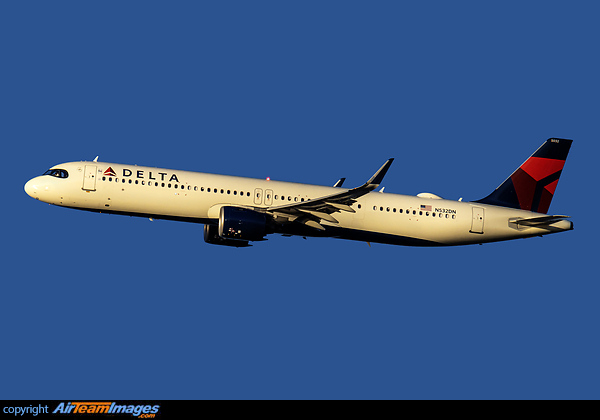 Airbus A321-271NX Delta Air Lines N532DN - AirTeamImages.com