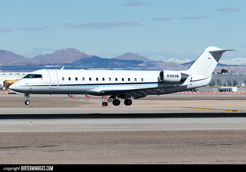 Cl850 Bombardier Challenger 850 Private N168SW - AirTeamImages.com