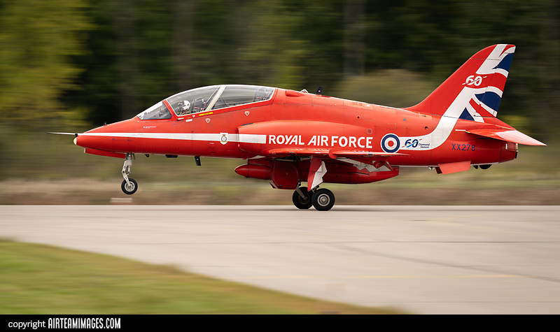 British Aerospace Hawk T 1A Red Arrows XX278 AirTeamImages british-aerospace-hawk-t-1a-red-arrows-xx278-airteamimages