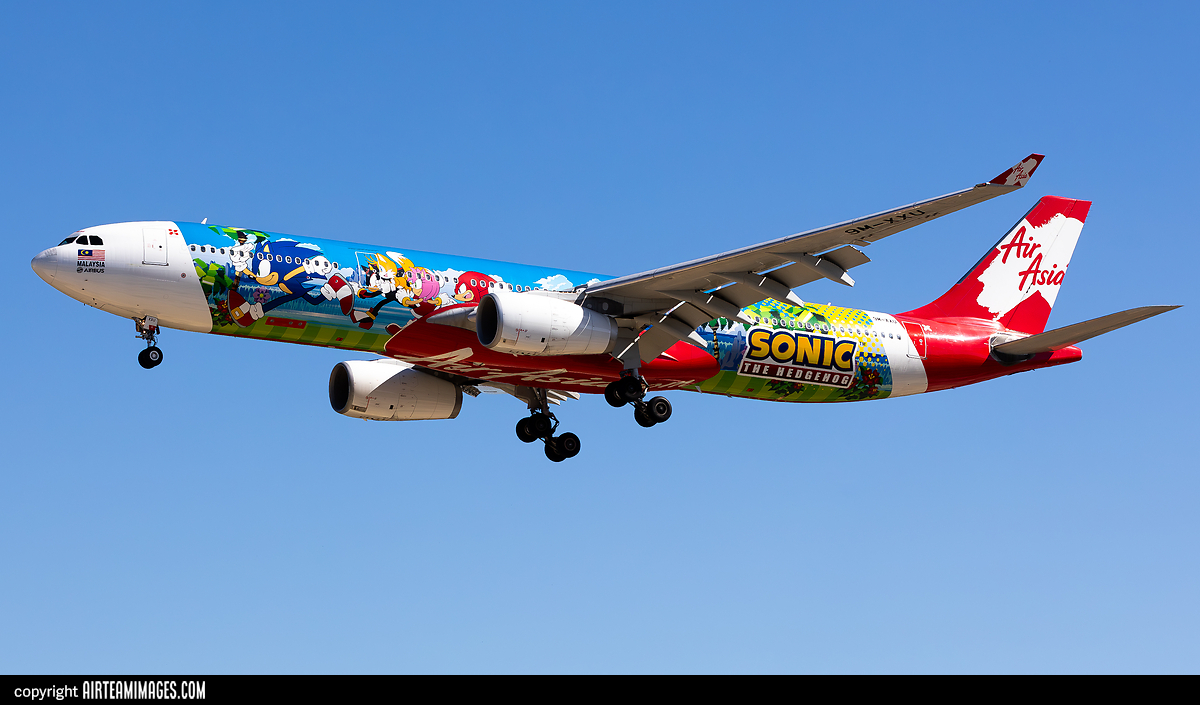 Airbus A330-343 AirAsia X 9M-XXU - AirTeamImages.com