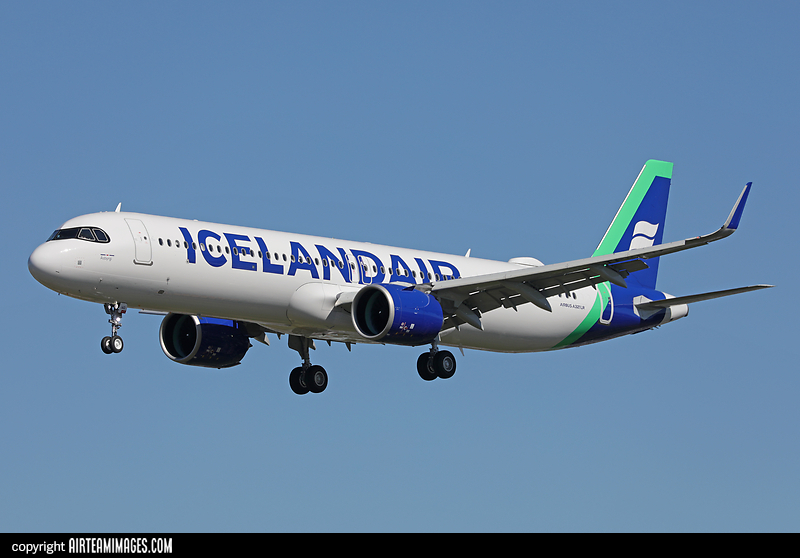 航空機・ヘリコプター Inflight1:200 Iceland Air A321NEO TF-IAB Trip Report: Icelandair's Inaugural Airbus Flight