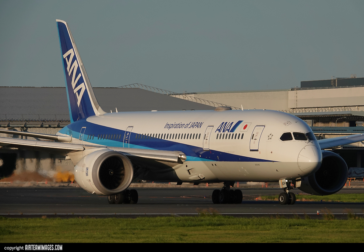 Boeing 787-8 Dreamliner ANA - All Nippon Airways JA804A