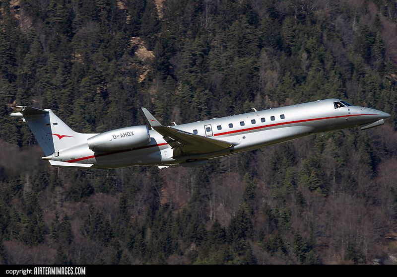 Embraer ERJ-135BJ Legacy 650 VistaJet D-AHOX - AirTeamImages.com