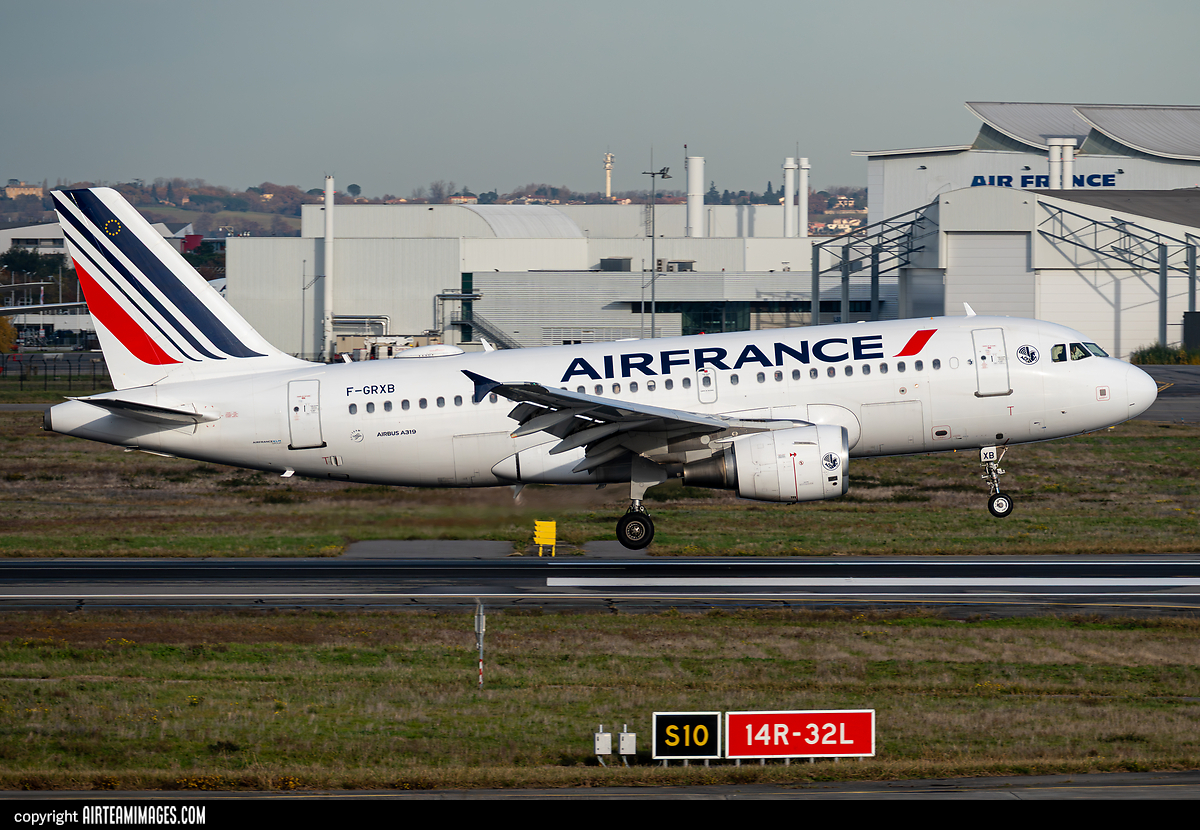Airbus A319-111 Air France F-GRXB - AirTeamImages.com