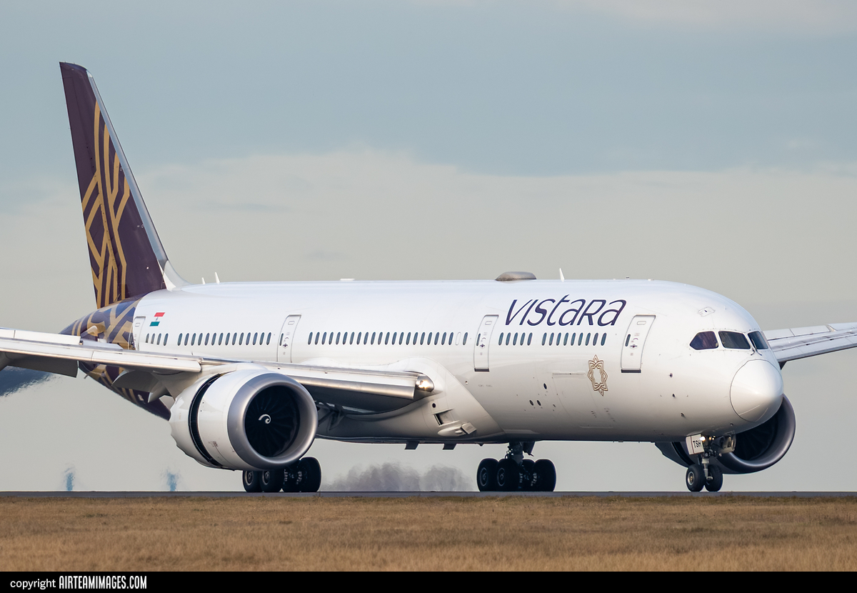 Boeing 787-9 Dreamliner Vistara VT-TSH - AirTeamImages.com