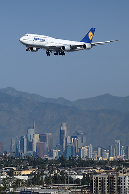Vickers 814 Viscount Lufthansa D-ANIP - AirTeamImages.com