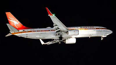 L-1049G Super Constellation Qantas VH-EAO - AirTeamImages.com