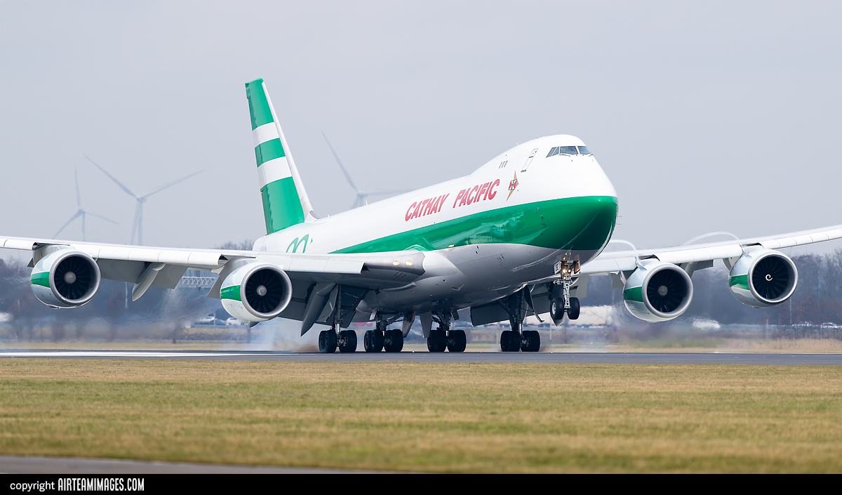Boeing 747-867F/SCD Cathay Pacific Cargo B-LJE - AirTeamImages.com