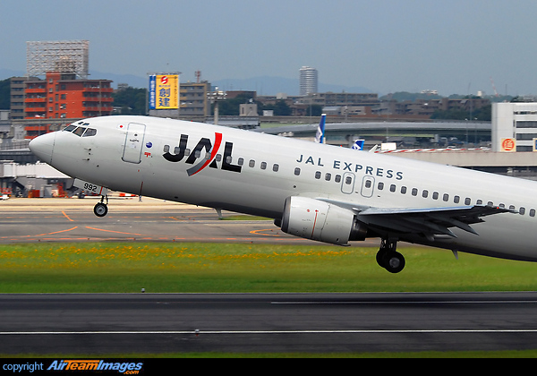 Boeing 737-446 JAL Express JA8992 - AirTeamImages.com